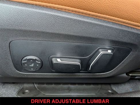 New 2026 BMW 330i xDrive Sedan w/ M Sport Package image 14