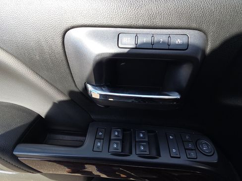 Used 2018 GMC Sierra 1500 SLT image 14