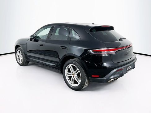 Certified 2025 Porsche Macan AWD/4WD image 3