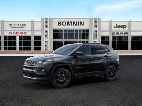 New 2026 Jeep Compass Latitude AWD/4WD image 2