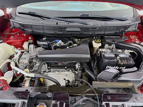 Used 2016 Nissan Rogue S image 28