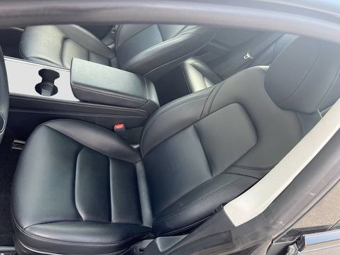 Used 2023 Tesla Model 3 Standard Range RWD image 19
