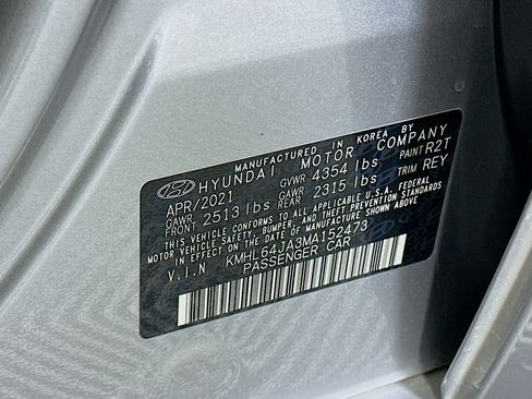 Used 2021 Hyundai Sonata SEL w/ Preferred Accessory Package FWD image 12
