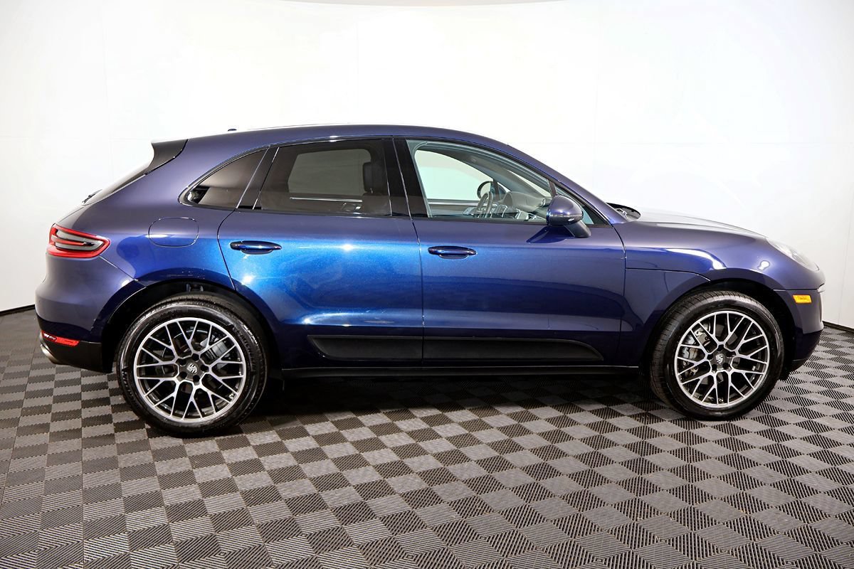 Used 2017 Porsche Macan S AWD/4WD image 6