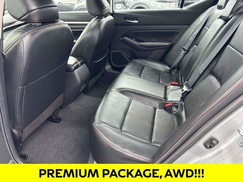 Used 2024 Nissan Altima 2.5 SR w/ SR Premium Package image 9