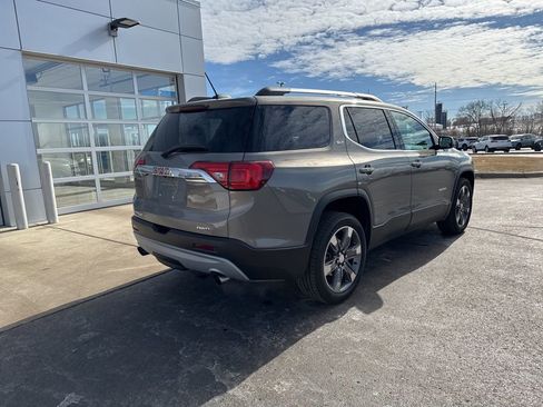 Certified 2019 GMC Acadia SLT image 7