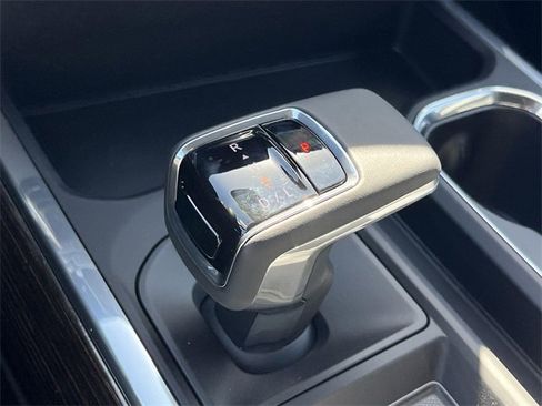 New 2026 GMC Sierra 1500 Elevation w/ LPO, Elevation Black Package image 21