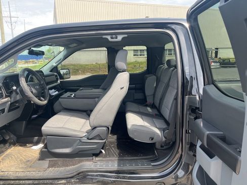 Used 2021 Ford F150 XL w/ Equipment Group 101A High AWD/4WD image 10