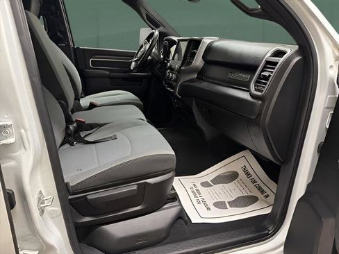 Used 2024 RAM 2500 Big Horn AWD/4WD image 16