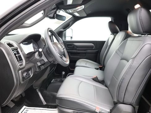 Used 2024 RAM 2500 Tradesman w/ Safety Group image 15