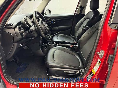 Used 2015 MINI Cooper 4-Door Hardtop image 12