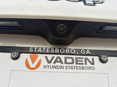 Used 2021 Jeep Compass Latitude image 18