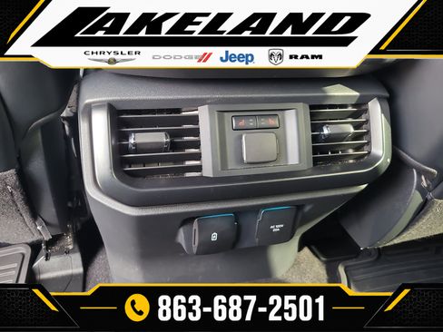 Used 2025 Ford F150 Raptor AWD/4WD image 14