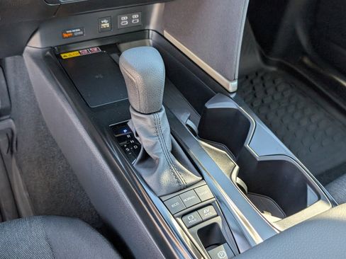 Used 2026 Toyota Camry LE image 16