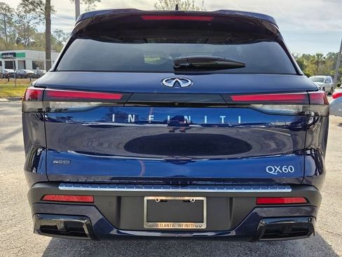 Used 2025 INFINITI QX60 Pure w/ Cargo Package image 6