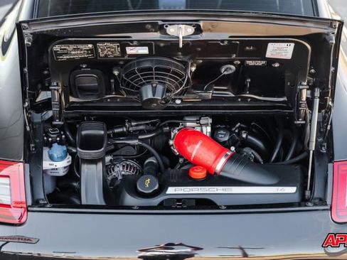 Used 2005 Porsche 911 Carrera image 23