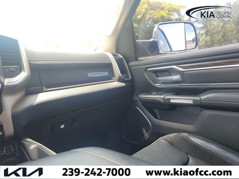 Used 2019 RAM 1500 Laramie RWD image 19