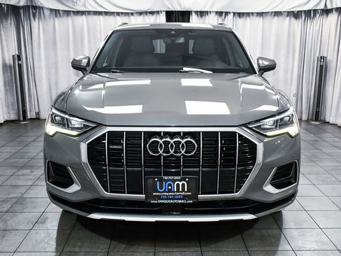 Used 2020 Audi Q3 2.0T Premium Plus w/ Premium Plus Package image 2