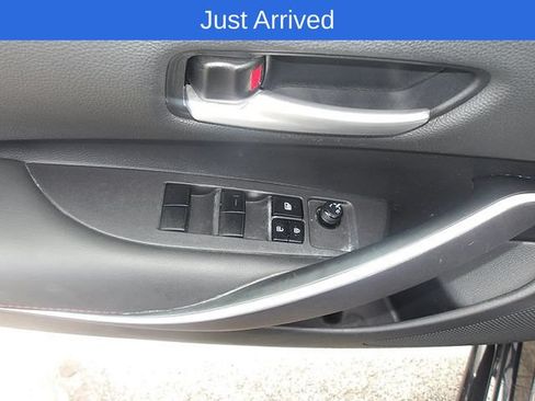 Used 2024 Toyota Corolla SE FWD image 14
