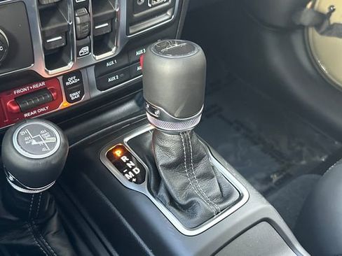 New 2026 Jeep Gladiator Rubicon AWD/4WD image 19