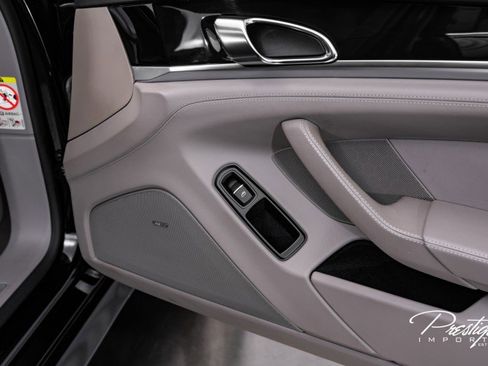 Used 2010 Porsche Panamera S image 35