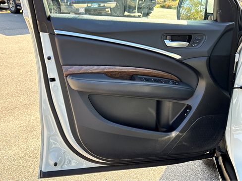 Used 2018 Acura MDX SH-AWD w/ Advance Package image 27