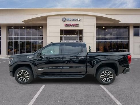 Used 2023 GMC Sierra 1500 AT4 w/ Technology Package AWD/4WD image 8