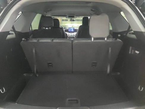 Used 2023 Ford Explorer XLT w/ Equipment Group 202A image 13