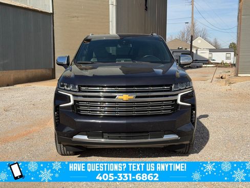 Used 2023 Chevrolet Suburban Premier image 8