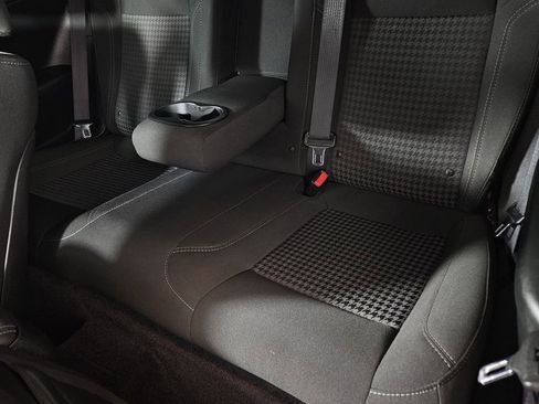 Used 2016 Dodge Challenger SXT w/ Blacktop Package image 27