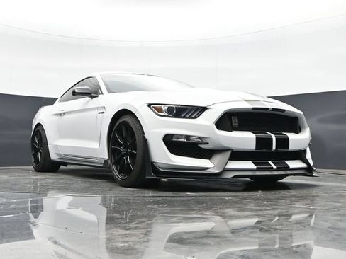 Used 2019 Ford Mustang Shelby GT350 w/ Technology Package RWD image 41