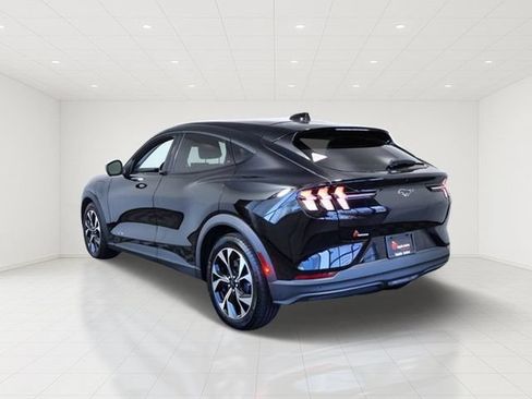 Certified 2025 Ford Mustang Mach-E Select w/ Comfort Package Lite AWD/4WD image 4