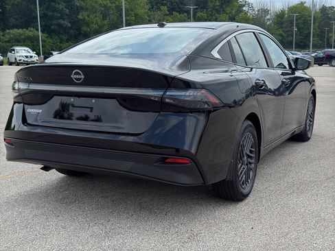 New 2026 Nissan Sentra SV FWD image 5