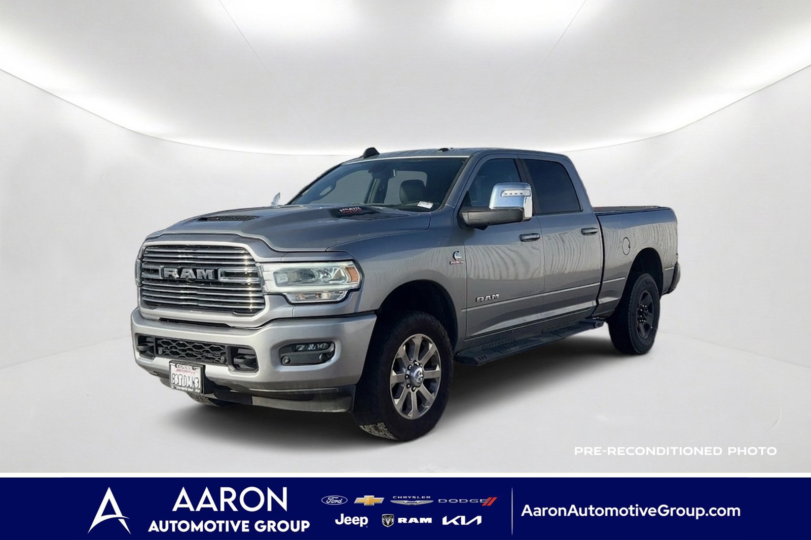 Used 2023 RAM 2500 Laramie AWD/4WD image 1