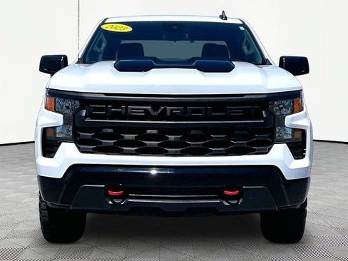 Used 2023 Chevrolet Silverado 1500 Custom Trail Boss w/ LPO, Dark Essentials Package AWD/4WD image 2