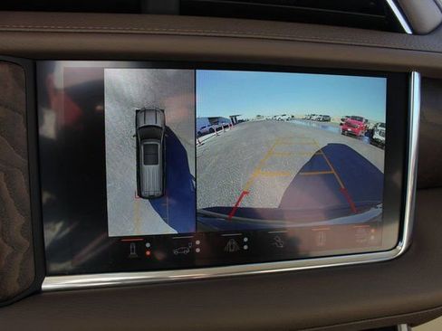 Used 2023 GMC Yukon Denali w/ Denali Reserve Package image 29