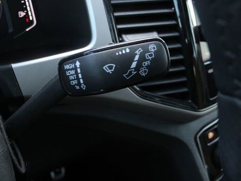 Used 2023 Volkswagen Atlas Cross Sport SEL R-Line image 16