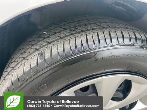 Used 2025 Toyota Corolla LE image 26