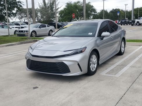Certified 2025 Toyota Camry LE w/ Convenience Package FWD image 7