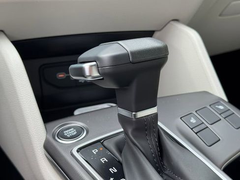 New 2026 Kia Sportage EX w/ EX Panorama Roof Package image 22