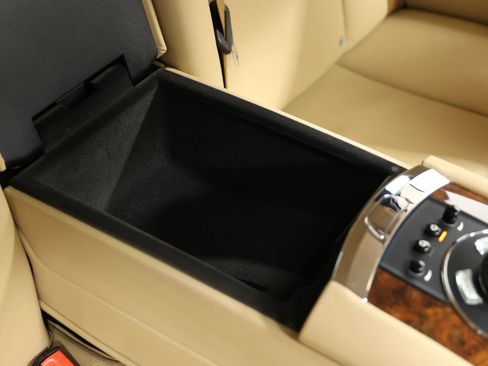 Used 2015 Rolls-Royce Ghost image 71