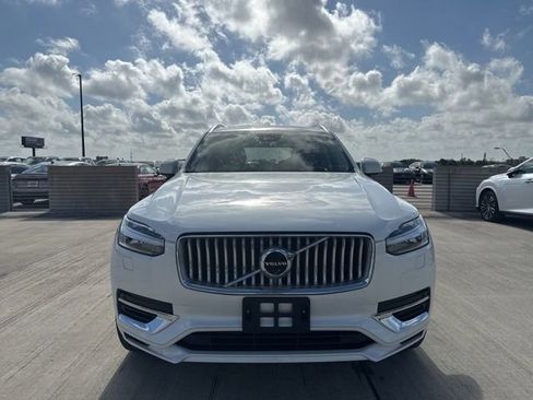 Used 2024 Volvo XC90 T8 Ultimate w/ Protection Package Premier AWD/4WD image 8