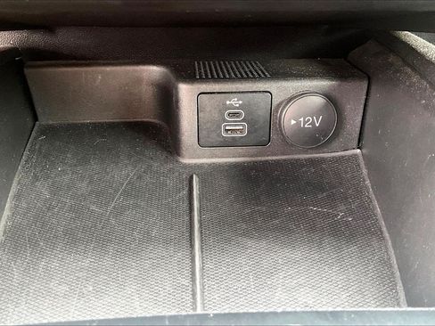 Certified 2024 Ford Escape Active AWD/4WD image 32