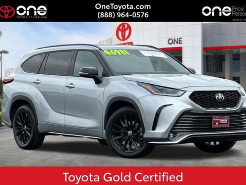 Used 2025 Toyota Highlander XSE AWD/4WD image 1