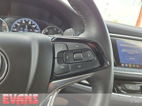 Used 2022 Buick Enclave Avenir w/ Avenir Technology Package image 15