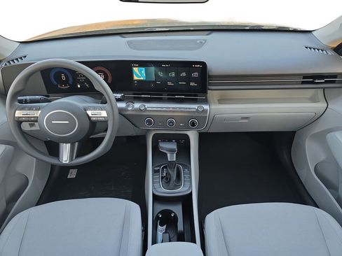 New 2026 Hyundai Kona SE image 9