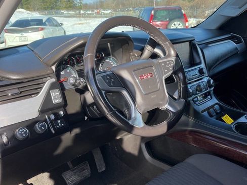 Used 2018 GMC Yukon SLE w/ HD Trailering Package image 7