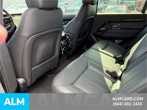 Used 2023 Land Rover Range Rover Sport SE Dynamic image 16