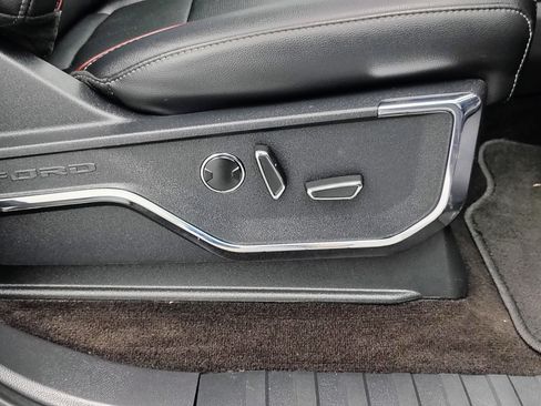 Used 2021 Ford F150 Lariat image 33