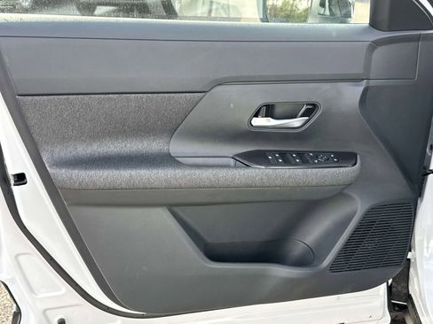 New 2026 Nissan Kicks SV w/ SV Premium Package image 23